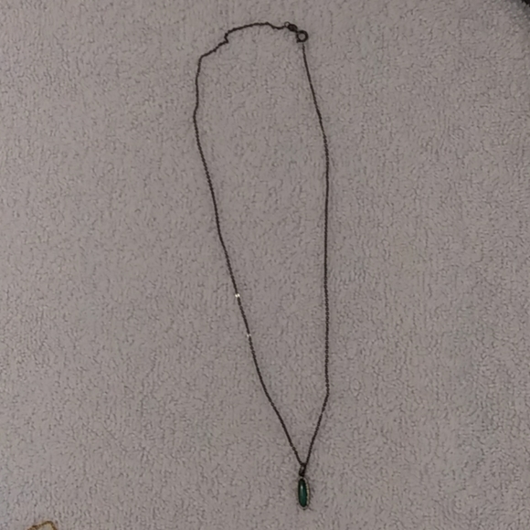 Longer silver necklace with dark green stone. - Picture 2 of 4